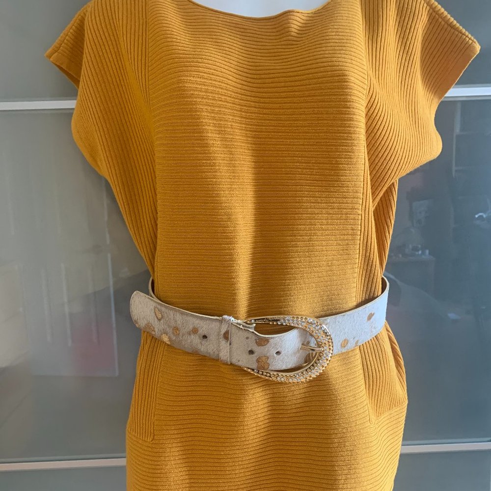 Yellow knitted shirt size S/M